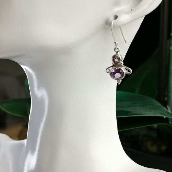 Lavender Amethyst dangle drop earrings in Sterling Silver - Picture 5 of 6